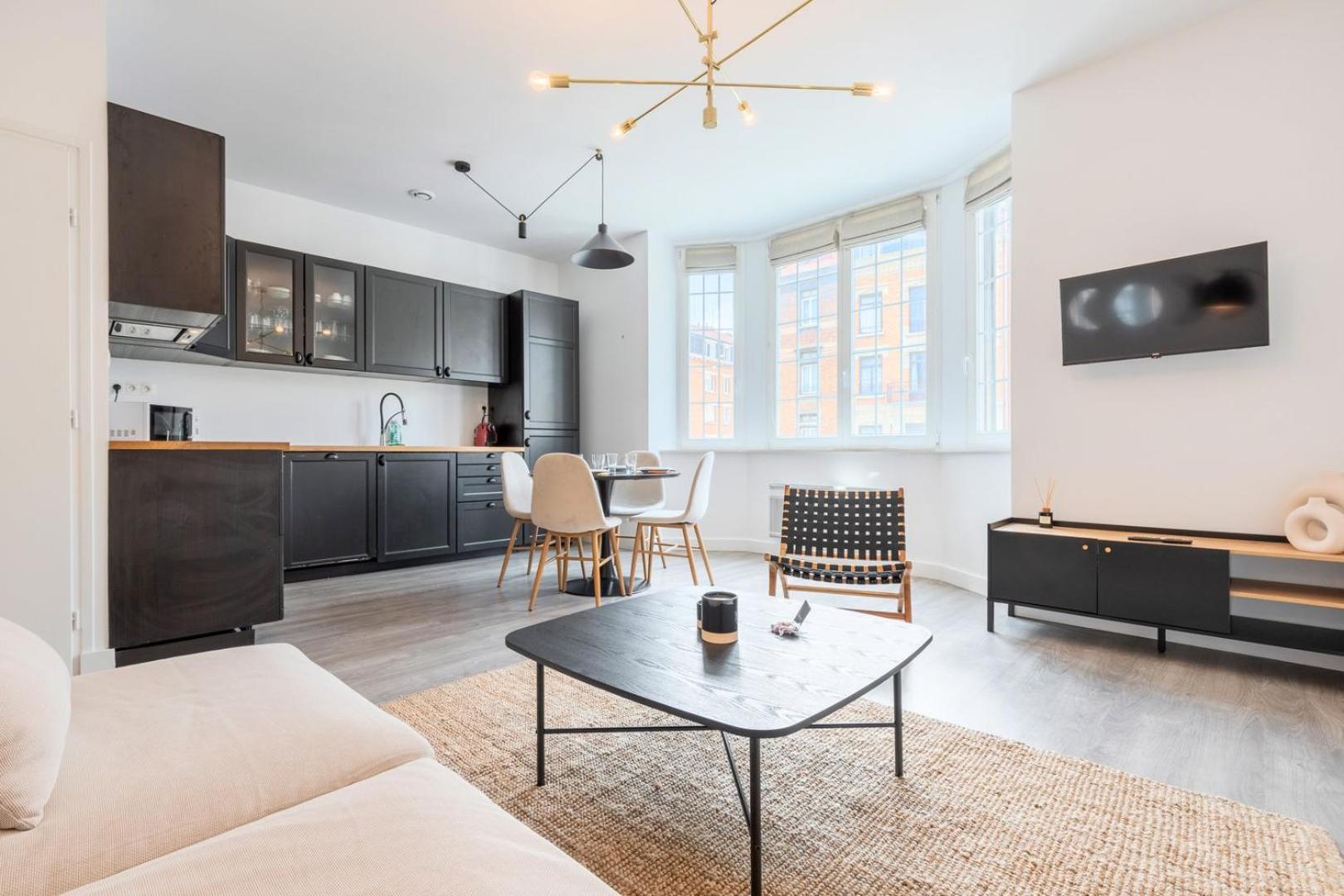 Superbe Appart. 2 Chambres En Plein Centre ! Lila Exterior foto